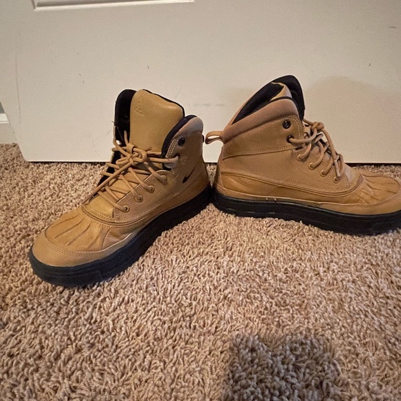 ACG Nike Boots - Picture 9 of 12